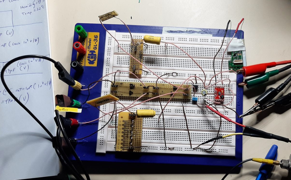 Bench prototype of the conditioning circuit